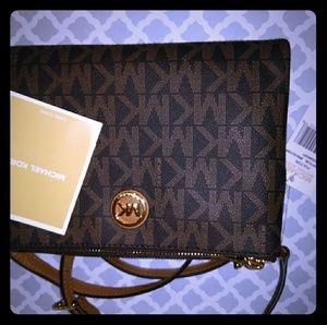 Michael Kors crossbody purse
